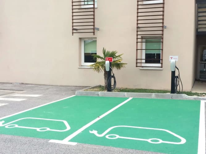 ibis Manosque Cadarache