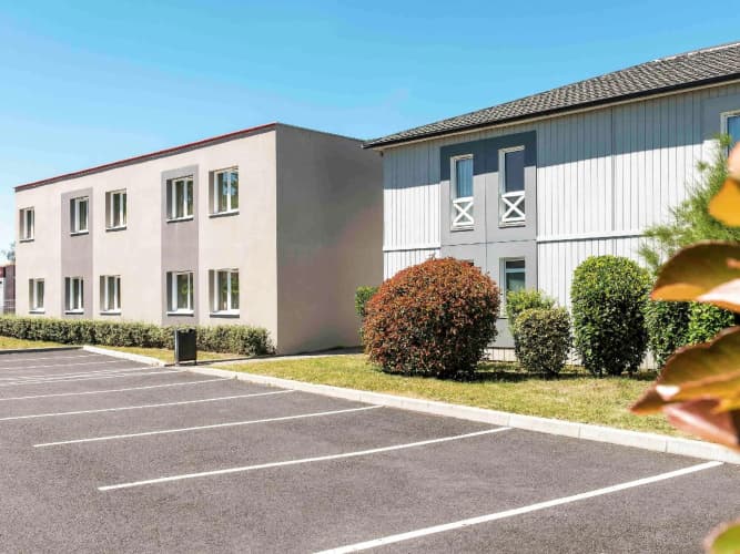 ibis Issoire