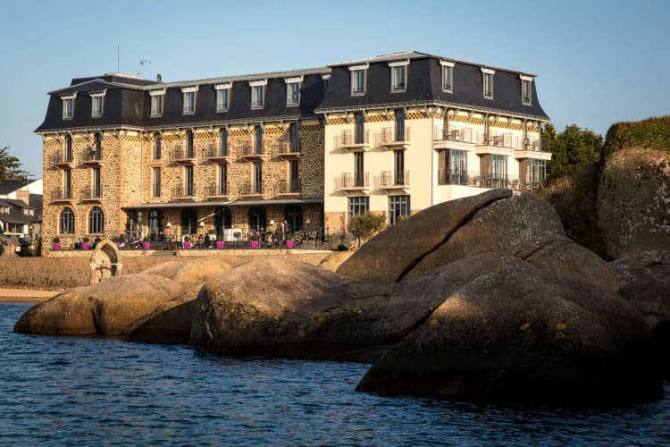 Le Castel Beau Site