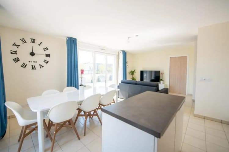 Bel appartement de 3 chambres à 20 min de Paris