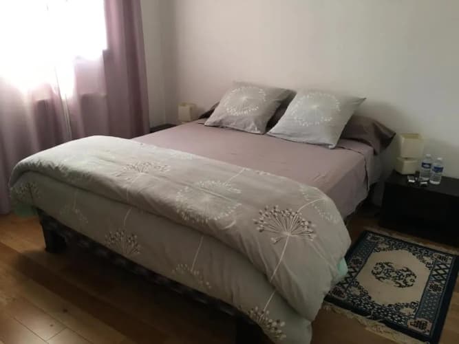 Chambres dans villa avec piscine