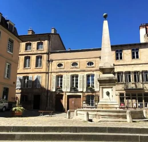 Maison Romane 1136
