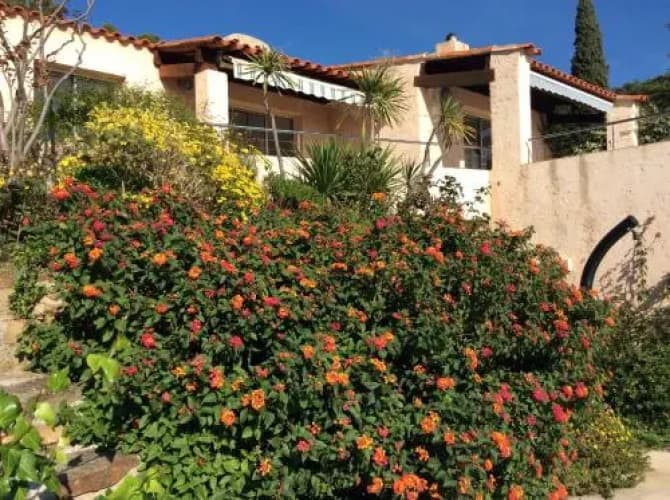 Villa du Bau Rouge