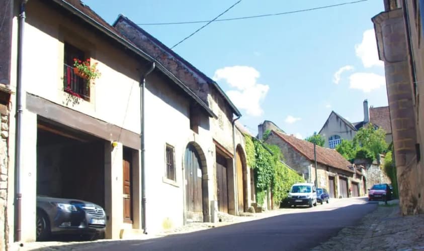 Le Petit St Lazare