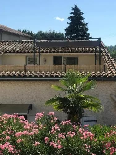 Gîtes Le Mas du Vieux Chêne