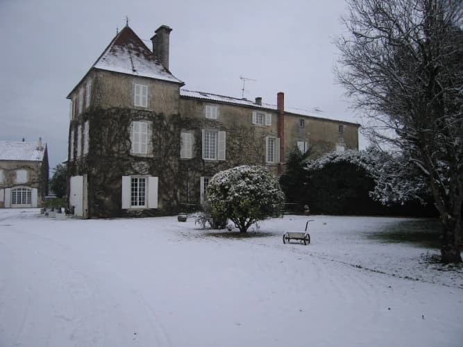 Logis de Guîtres