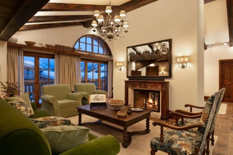 Airelles Val d’Isère , Le Brussel's