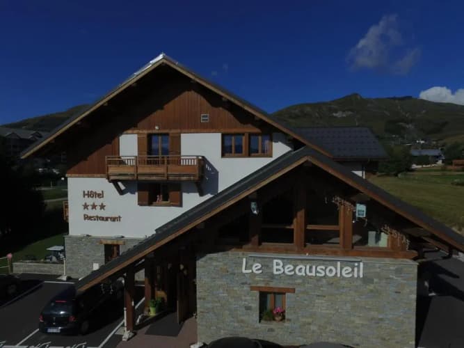Chalet-Htl Le Beausoleil The Originals Relais